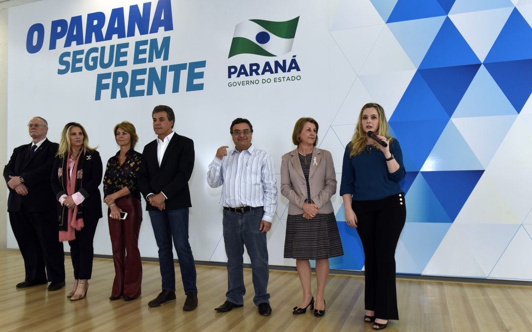 Richa recepciona profissionais que vão atuar no Paraná